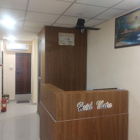 Hotel Metro Althan Surat Luaran gambar